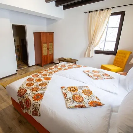 The Legends , Art & Forest גברובו