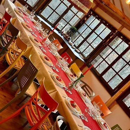 וילה The Legends , Art & Forest