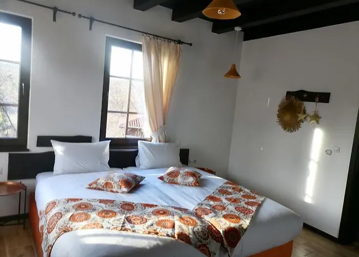 فيلة The Legends , Art & Forest غابروفو